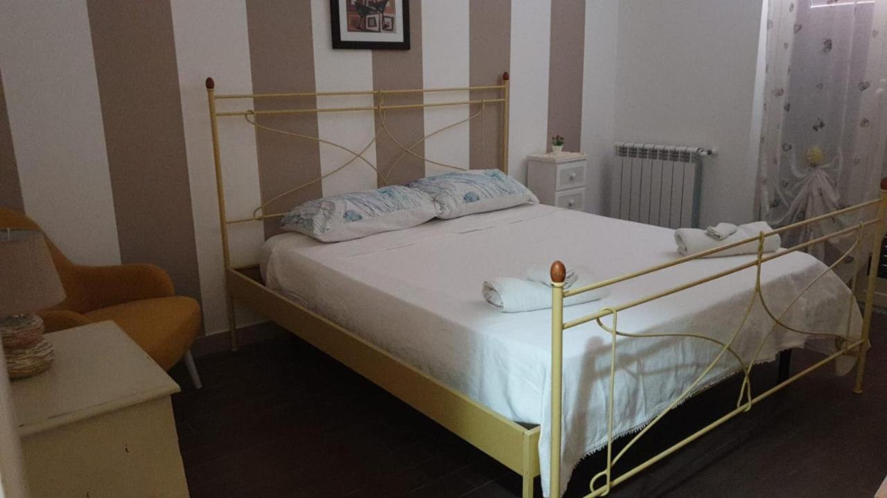 Appartamento Mariella Via Lipari N 8 Pachino Eksteriør bilde